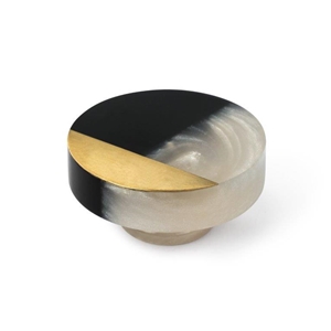 40mm knob in mother of pearl resin black and polished brass